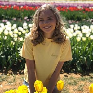 Meet your Posher, Lauren